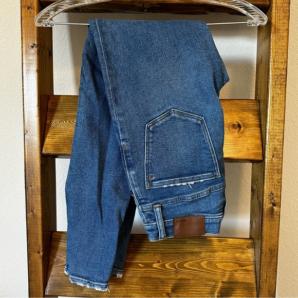 Madewell 9” High Rise Skinny Jeans - Picture 2 of 7